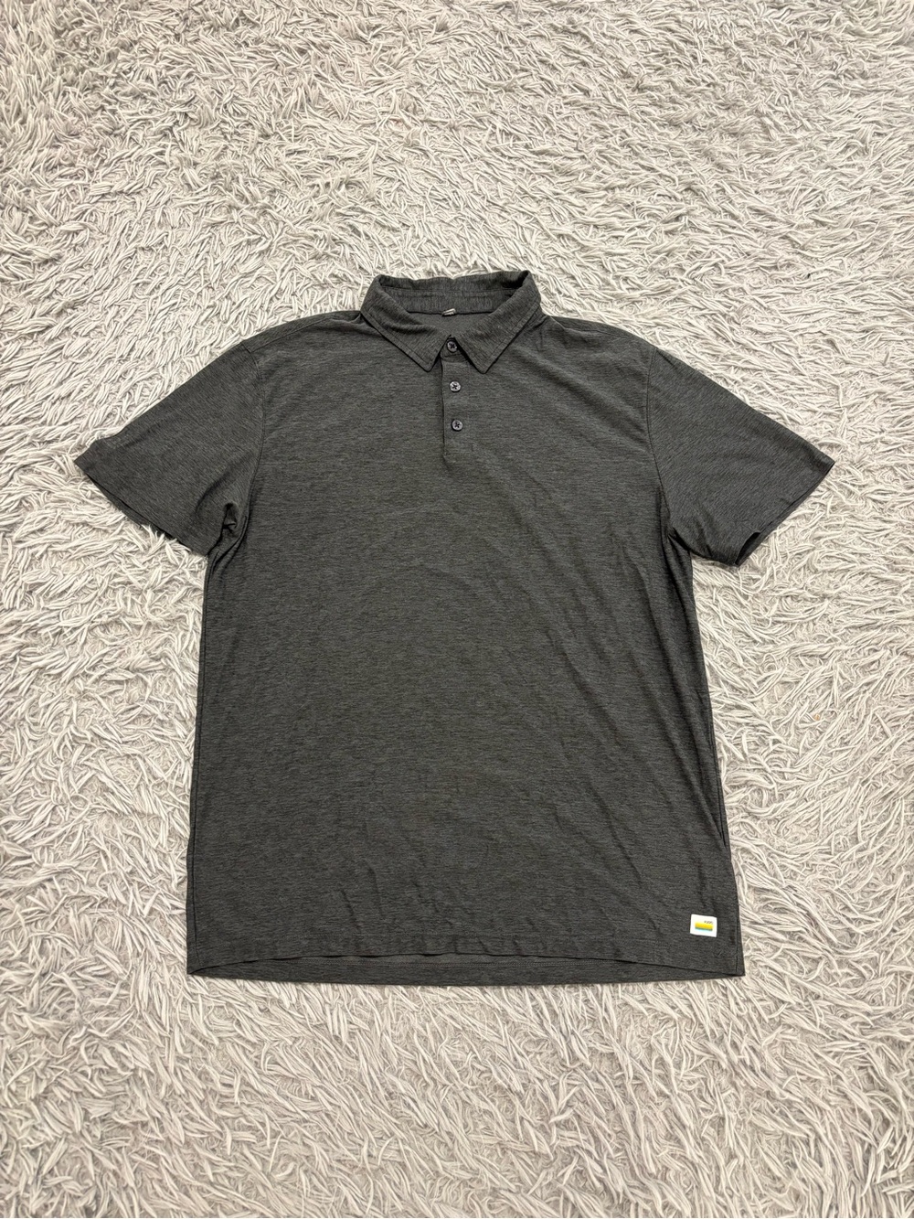 Vuori Strato Tech Polo Shirt Men’s Medium Heather Gray Performance Stretch UPF